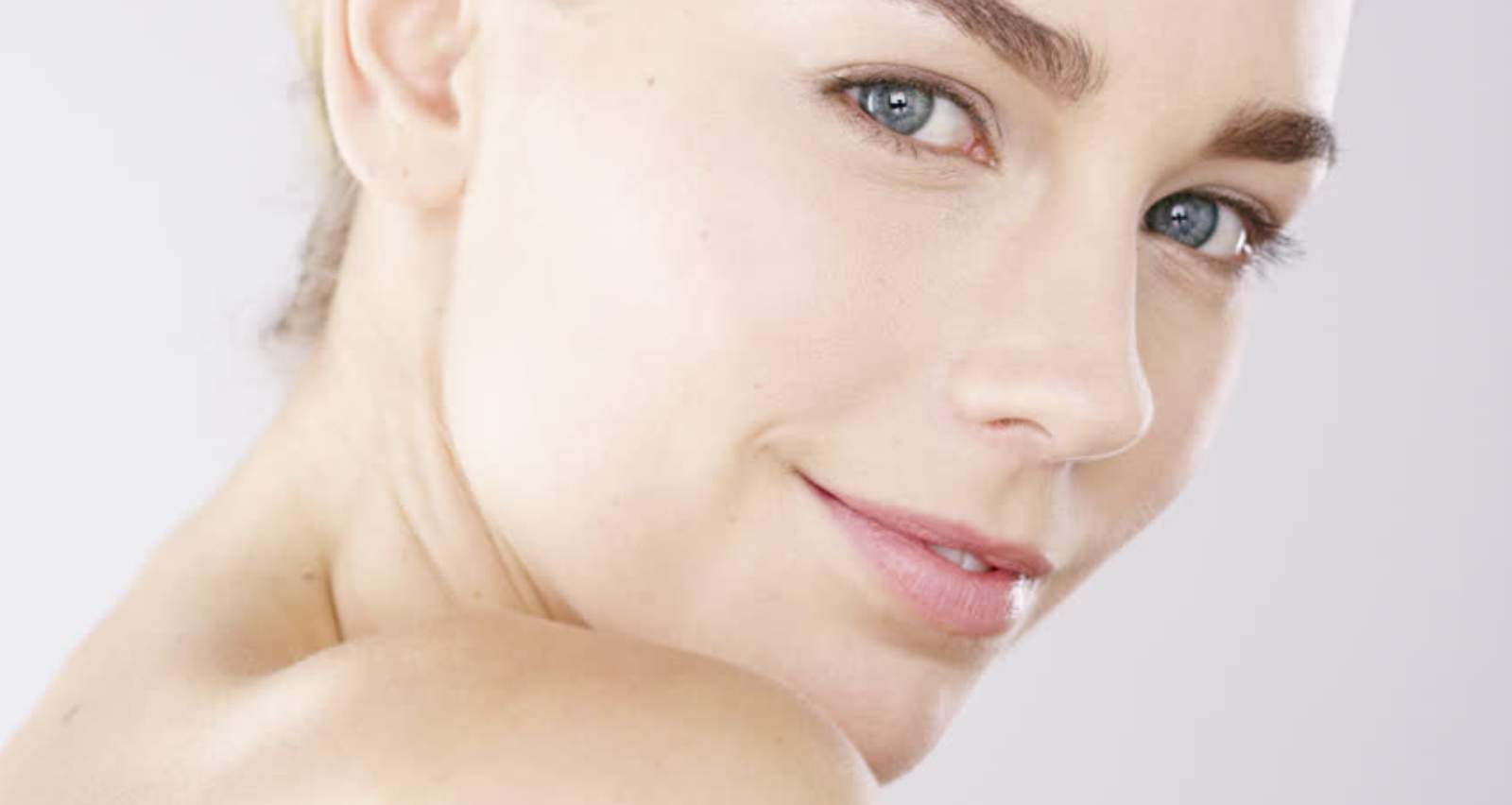 newmelan chegou newmelan a mais eficiente tecnologia mundial contra o melasma resultados sem precedentes em 28 dias chegou newmelan a mais eficiente